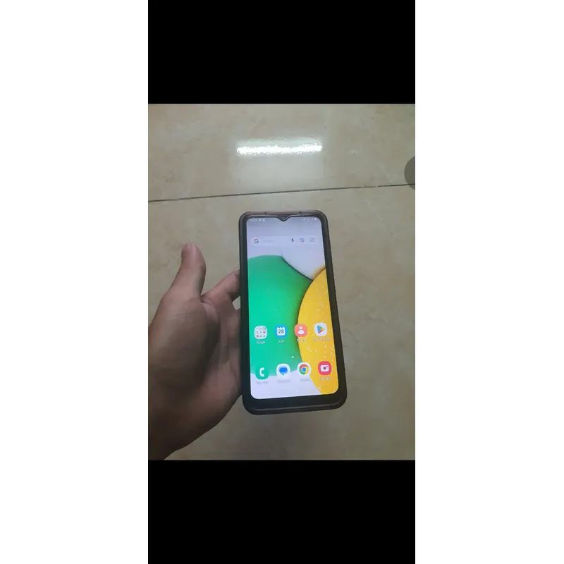 Cần bán điện thoại mới mua năm ngoái 674985