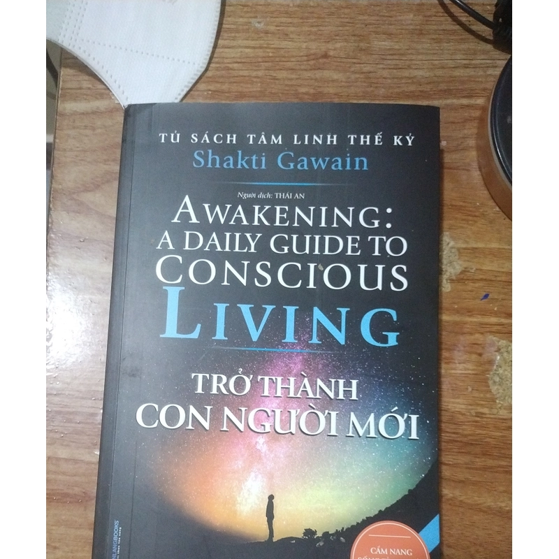 Sách Trở Thành Con Người Mới-Awakening A Daily Guide To Conscious Living 330463