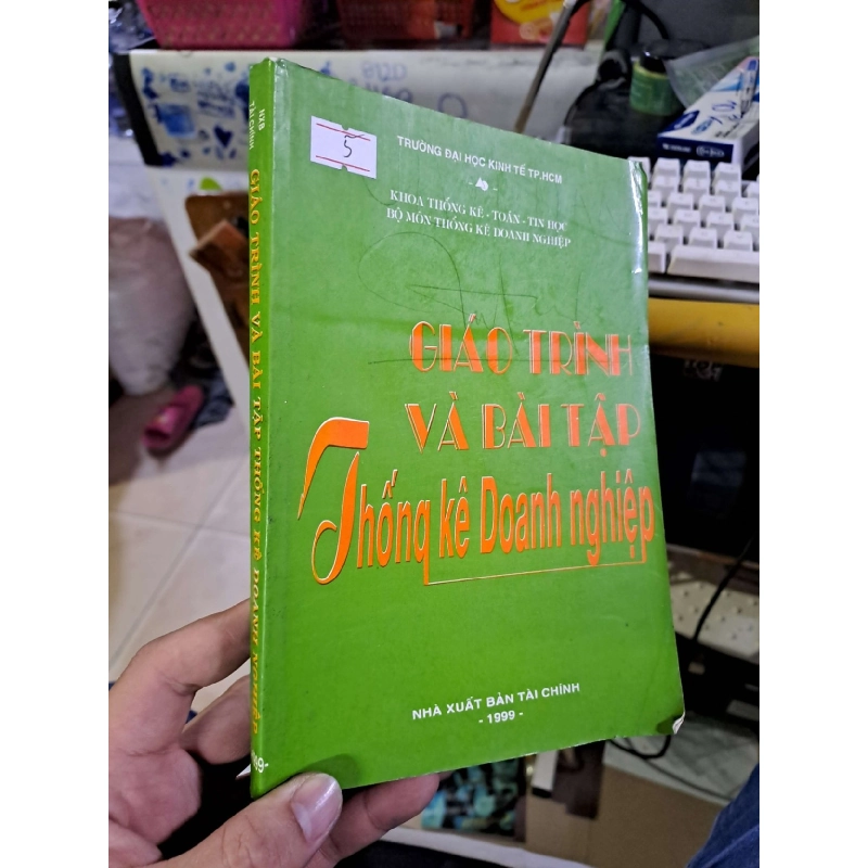 Giáo trình và bài tập thống kê doanh nghiệp GIÁO TRÌNH, CHUYÊN MÔN HCM1008 920111