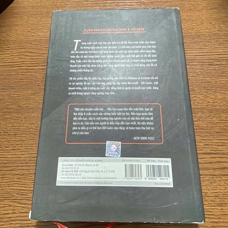 Bill Gates Tham vọng lớn lao và quá trình hình thành đế chế Microsoft James Wallace 357588