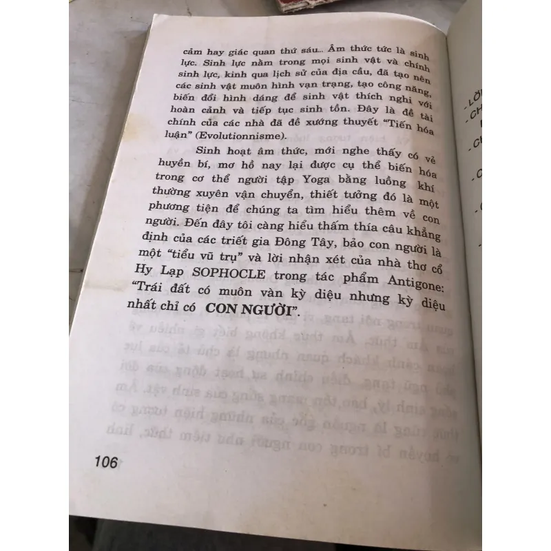 Kinh nghiệm tập yoga - Theos Bernard 1031188