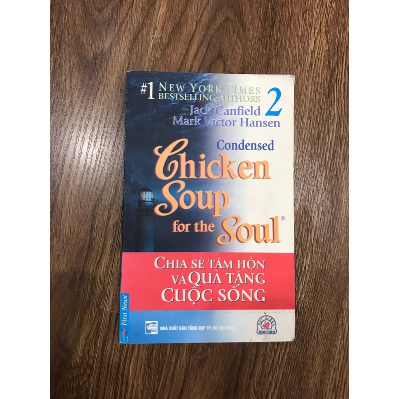 Sách chicken soup, chia sẻ tâm hồn và quà tặng cuộc sống,nxb first news 271412