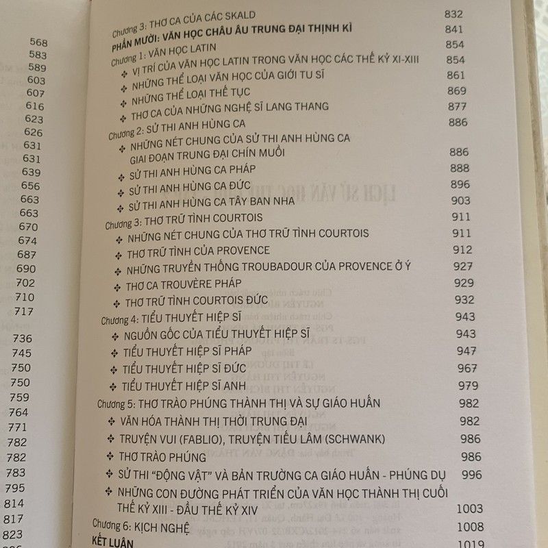 Sách văn học:Lịch Sử Văn Học Thế Giới (tập 2) mới 100% 149811