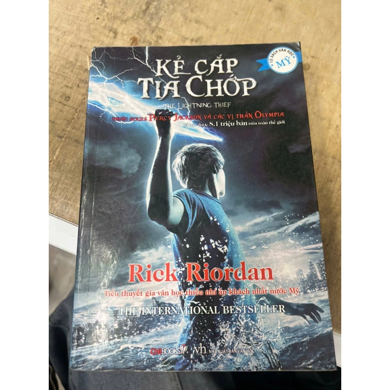 Kẻ cắp tia chớp .23 337568