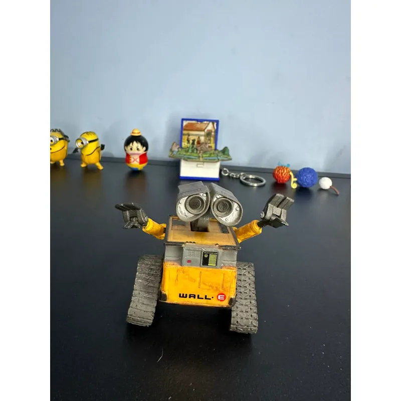 Mô hình wall-E cũ  570148