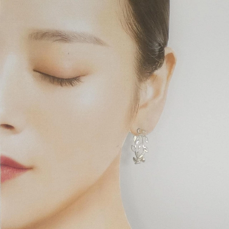 Khuyên tai hình lá ô liu Tiffany - Hàng hiệu Chính hãng 845079