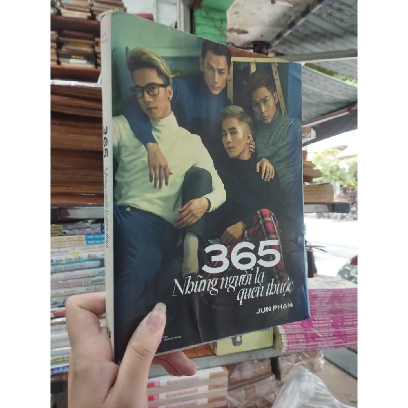 365 những người lạ quen thuộc 129061