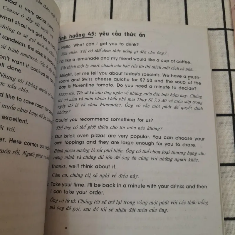 2 quyển tiếng anh Giao Tiếp và Phỏng vấn 591690