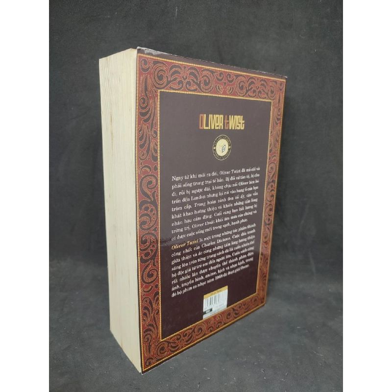 Oliver Twist mới 80% HCM1304 911722