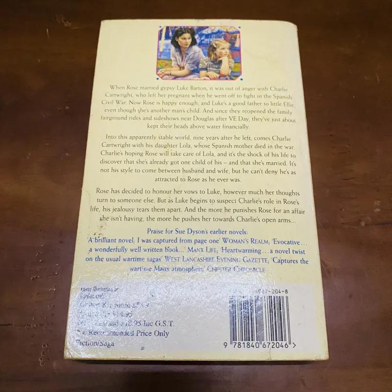 Fairfield rose - Sue Dyson  990595