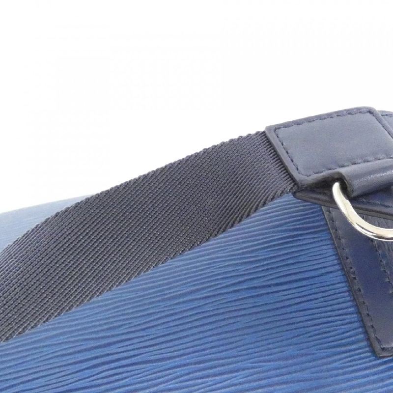 Túi đeo chéo Louis Vuitton Epi (LV Circle) Bum Bag 2018SS M53301 - Hàng hiệu Chính hãng 767313