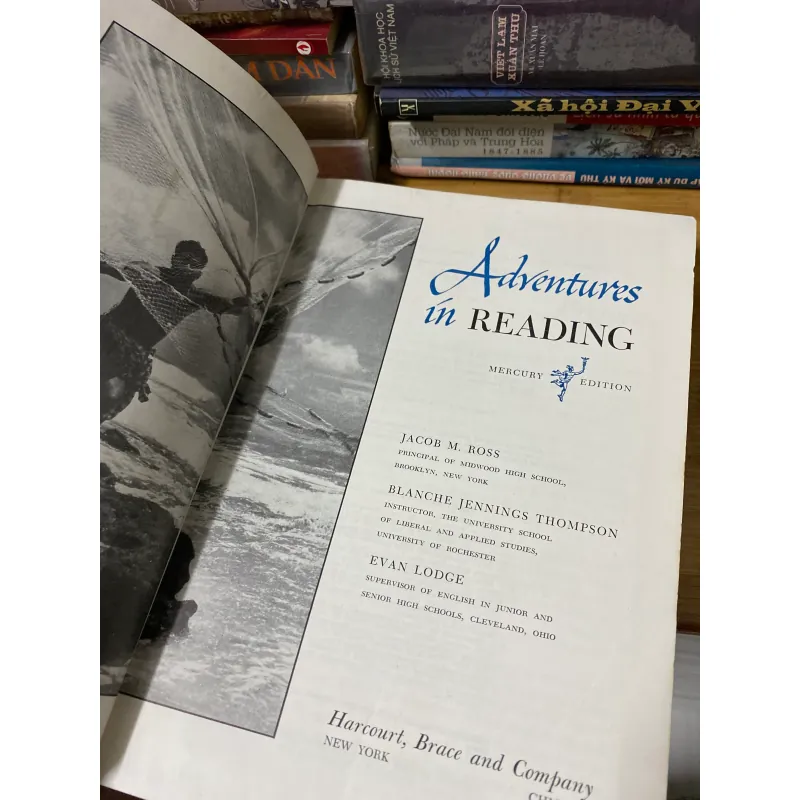 Sách cũ: Adventures in Reading (1952) 1000000