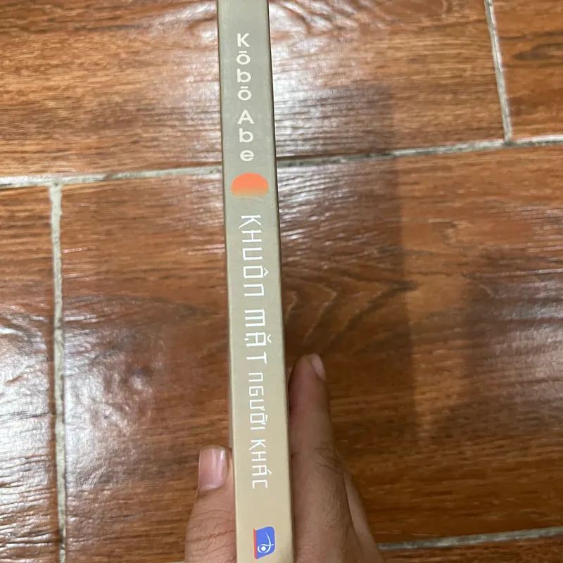 Khuôn mặt người khác (15) 567274