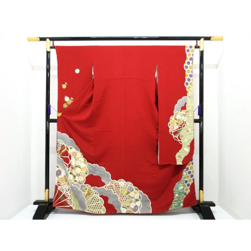 Kimono Furisode chế tác bằng vàng Yūzen - Hàng hiệu Chính hãng 875573