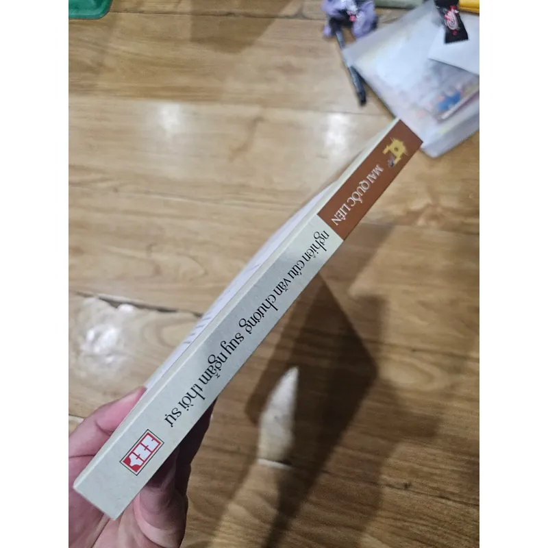 Nghiên cứu văn chương, suy ngẫm thời sự
95k (bìa 190k) 553261