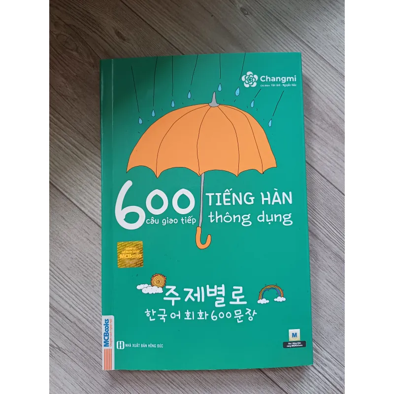 Sách 600 câu giao tiếp tiếng Hàn thông dụng 961493