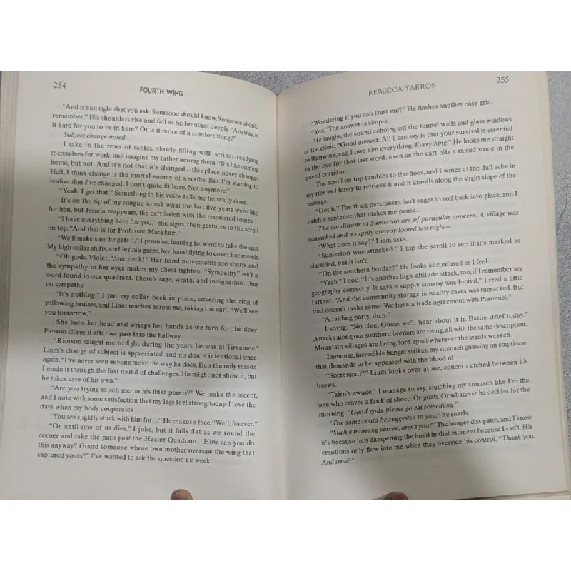 Fourth Wing - Rebecca Yarros 718929