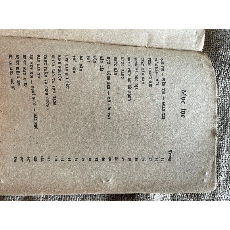 Bệnh tuổi học trò - bác sĩ đủ hồng ngọc - Sách y  973215