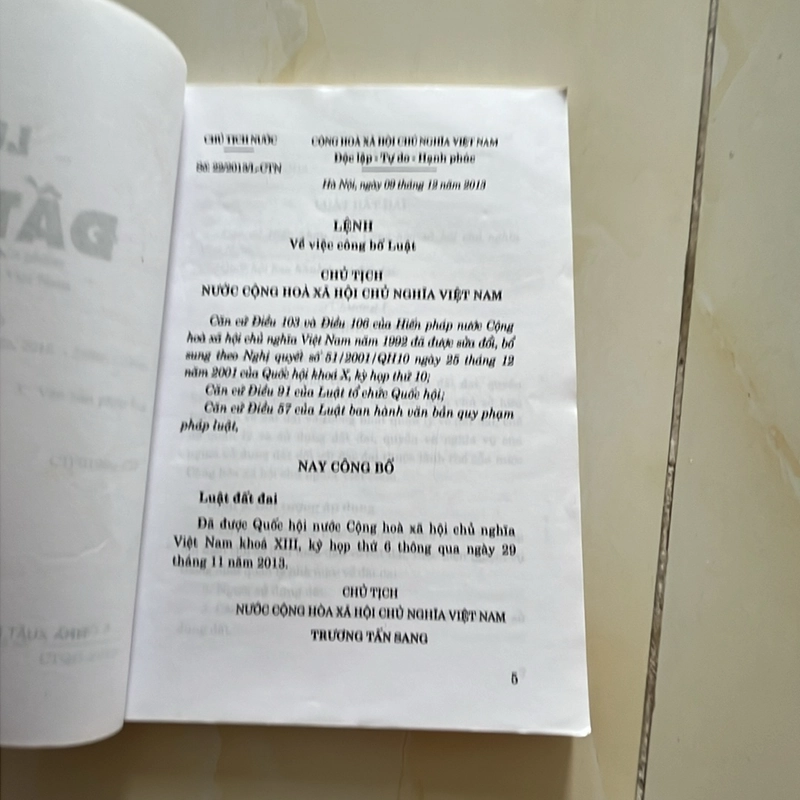 Luật Đất đai năm 2013 307799