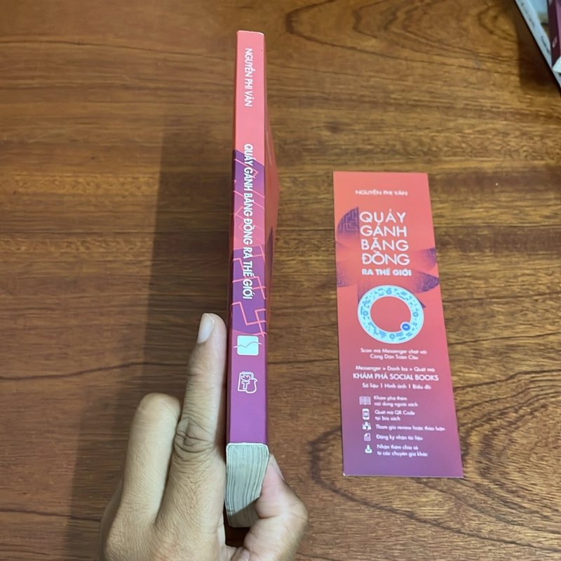 Sách Kỹ Năng: Quảy Gánh Băng Đồng Ra Thế Giới - Nguyễn Phi Vân - 2018 499934