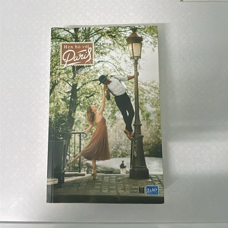 Tản văn Hẹn Hò Với Paris 116016