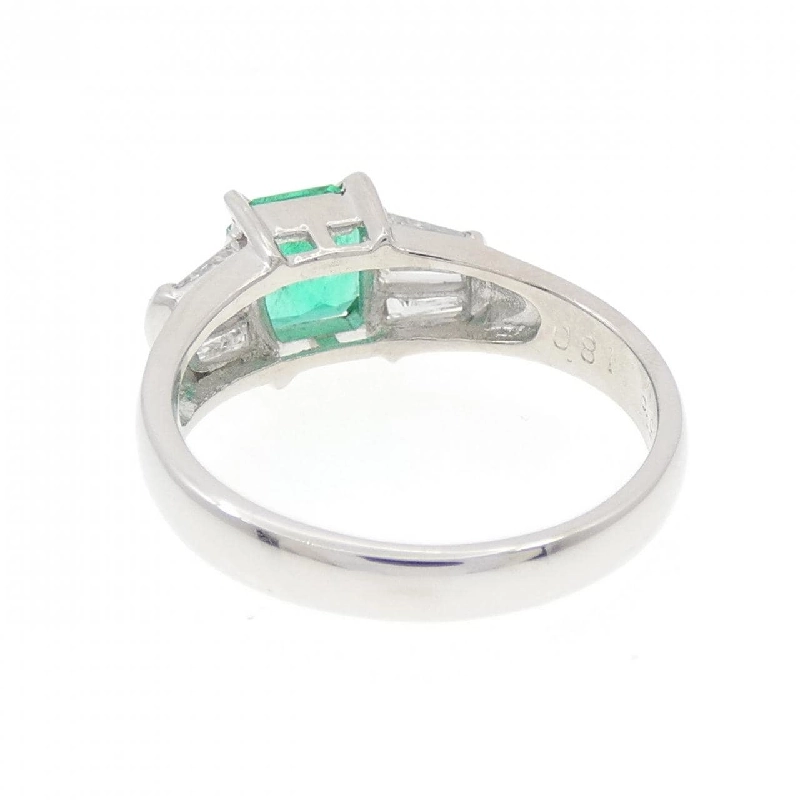 Nhẫn Emerald PT900 0.81CT 668936