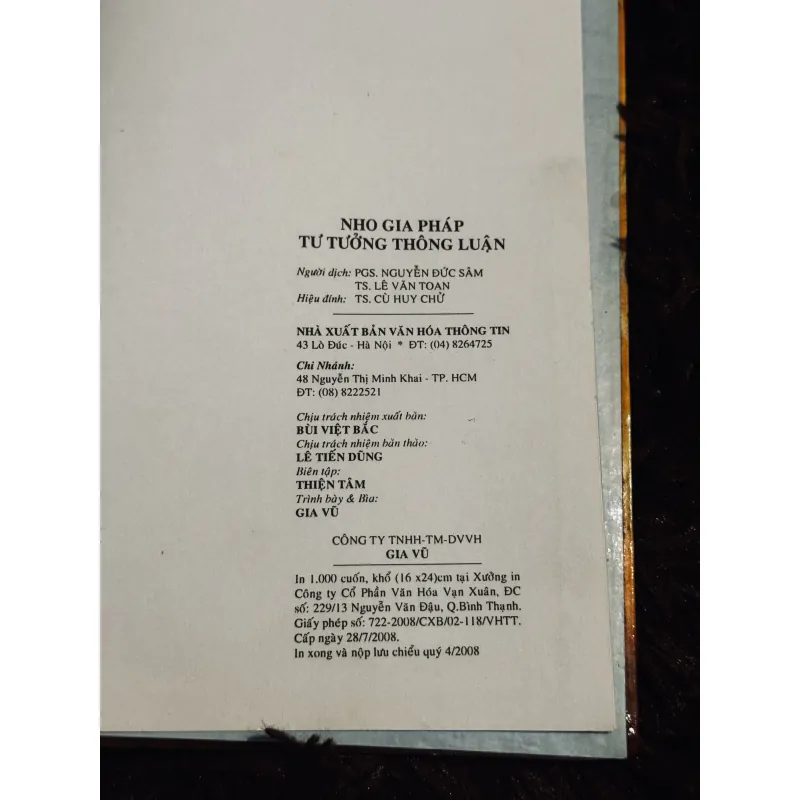 Nho gia pháp tư tưởng thông luận 1023583