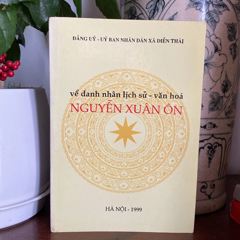 VỀ DANH NHÂN LỊCH SỬ - VĂN HÓA NGUYỄN XUÂN ÔN (XB 1999) 493289