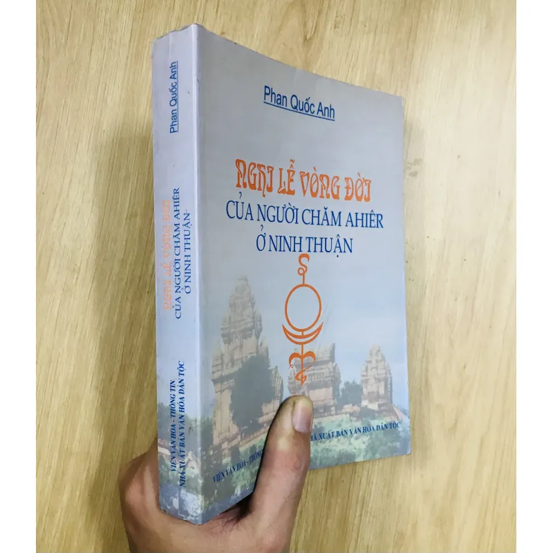 NGHI LỄ VÒNG ĐỜI CỦA NGƯỜI CHĂM AHIÊR Ở NINH THUẬN 907604