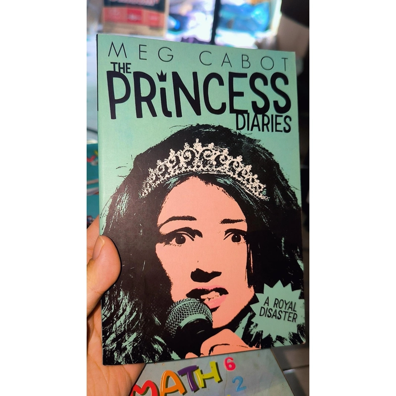 Sách teen chapters: THE PRINCESS DIARIES (Nhật ký công chúa) - Meg Cabot (bia mem) (hơi ố) 476876