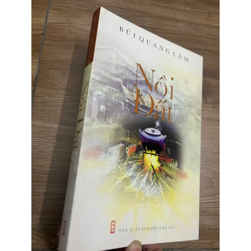 Nồi Đất - Bùi Quang Lâm 692767