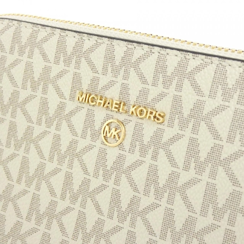 【Sản phẩm mới】Michael Michael Kors JET SET CHARM 32T1GT9C3B Túi đeo vai 611390