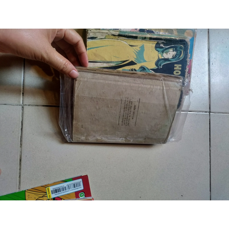Bộ tiểu thuyết tình báo của nhà văn Nguyễn sơn Tùng 489887