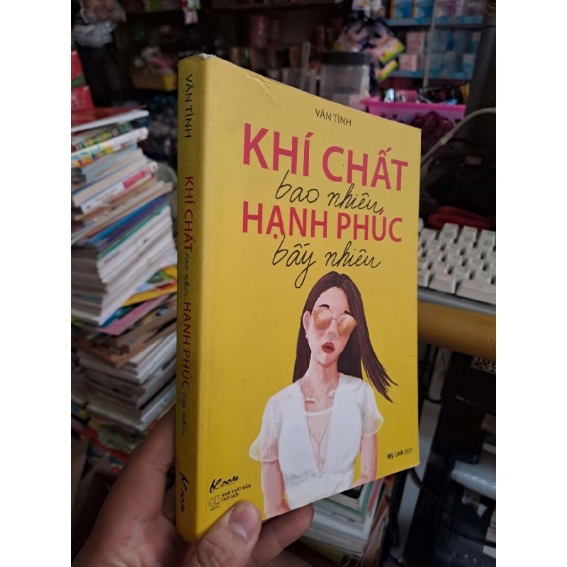 (TẶNG BOOKMARK) Khí chất bao nhiêu hạnh phúc bấy nhiêu - Vãn Tình - sách in RBK0111 945948