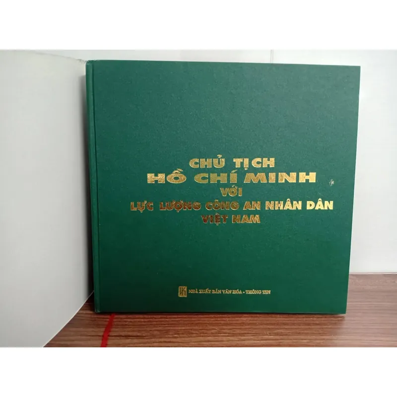 SÁCH CHỦ TỊCH HỒ CHÍ MINH VỚI LỰC LƯỢNG CÔNG AN NHÂN DÂN VIỆT NAM 1058804