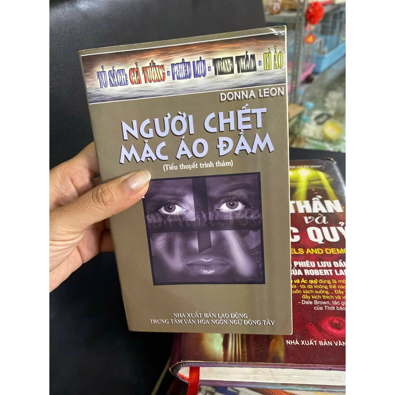 Sát thủ mặc đầm ngủ  540362