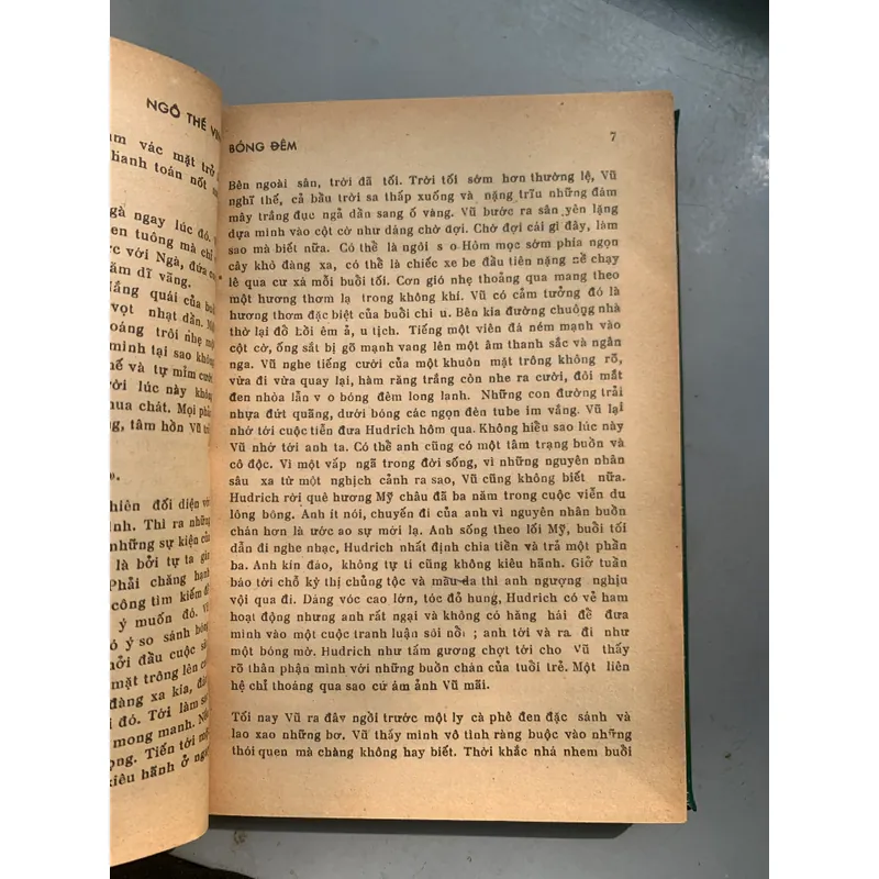 BÓNG ĐÊM - NGÔ THẾ VINH 620882