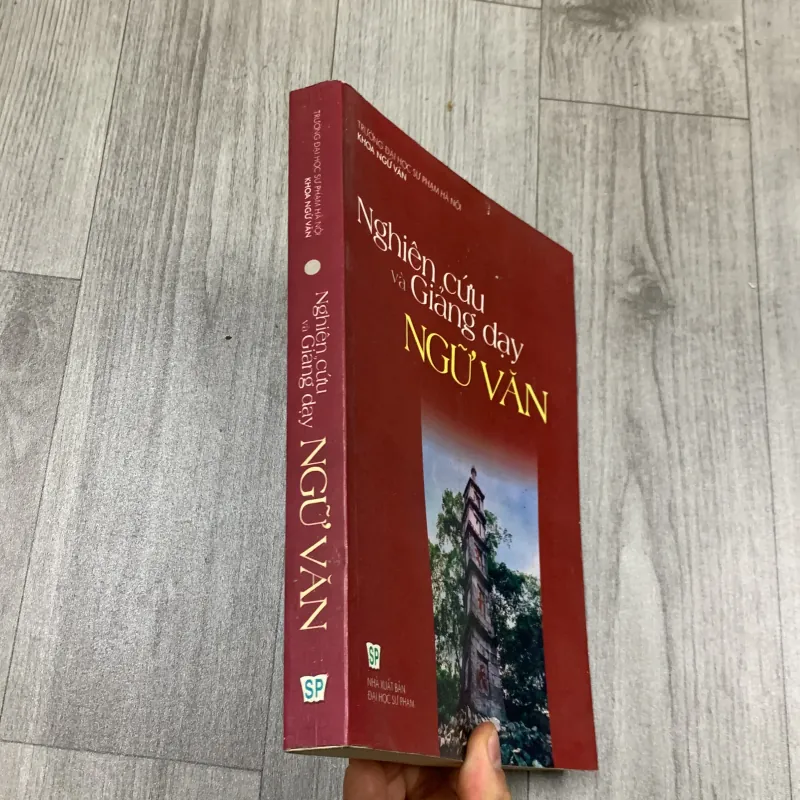 Nghiên cứu và giảng dạy ngữ văn. 8a2 779637