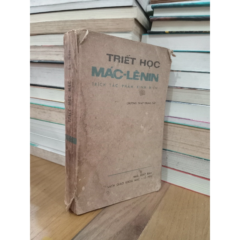 Triết học Mác-Lênin: Trích tác phẩm kinh điển 734322