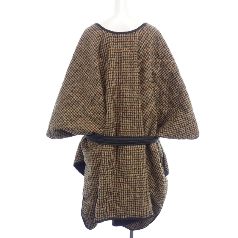 【Khuyến mãi】Áo poncho Max Mara weekend 646330