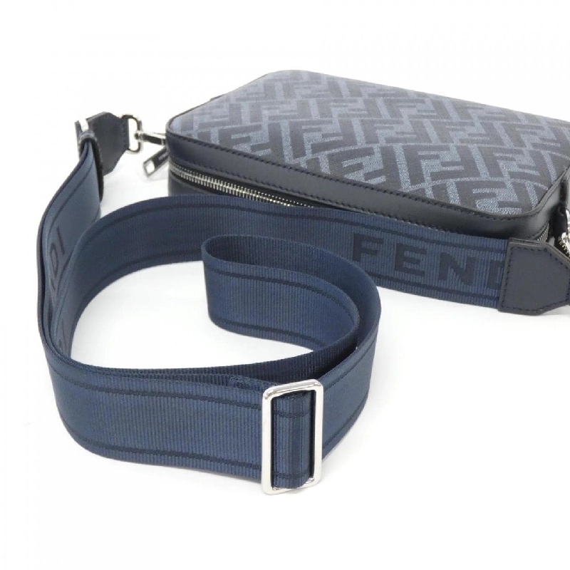 【Sản phẩm mới】Fendi Fendi Đai chéo Camera Case 7M0286 ASIC Túi đeo vai 614152