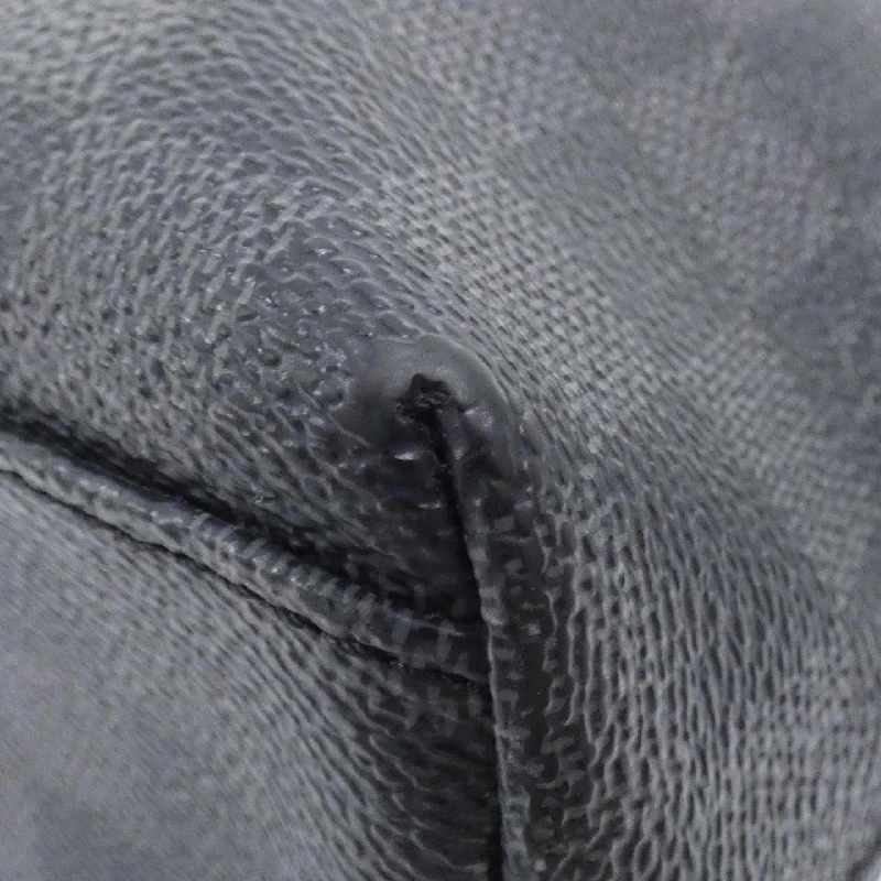 Túi đeo vai Louis Vuitton Damier Graphite Mick PM N41211 610906