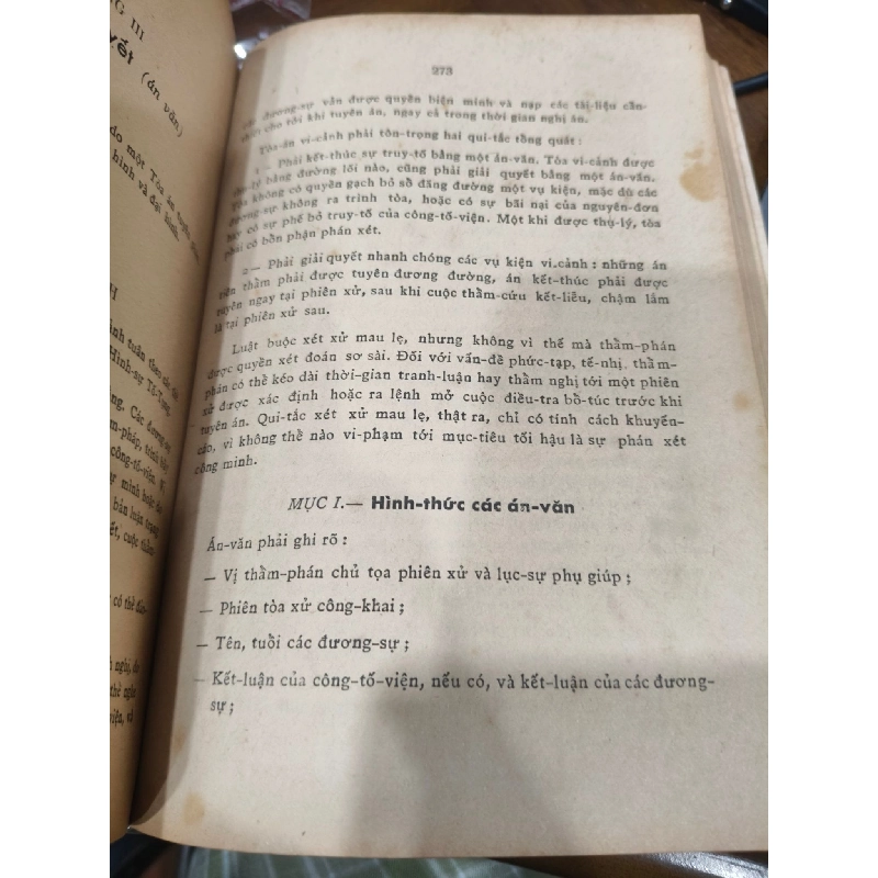 Nhiệm vụ của chánh thẩm toà hình - Lê Tài Triển & Trần Thúc Linh & Nguyễn Văn Lượng 127156