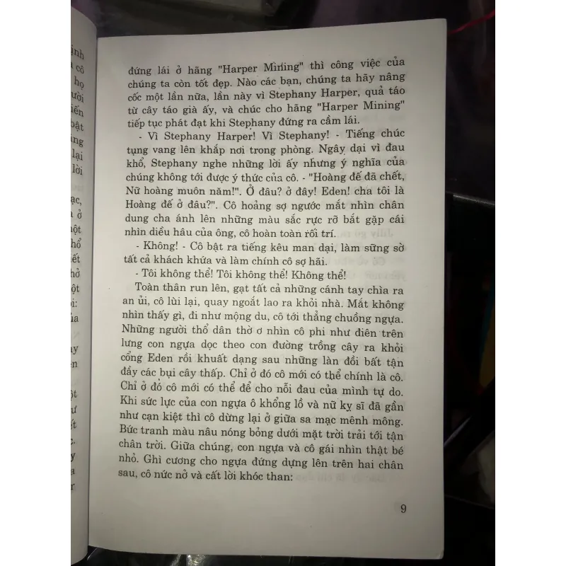 Trở về E Den - Rosalind Miles 1024999