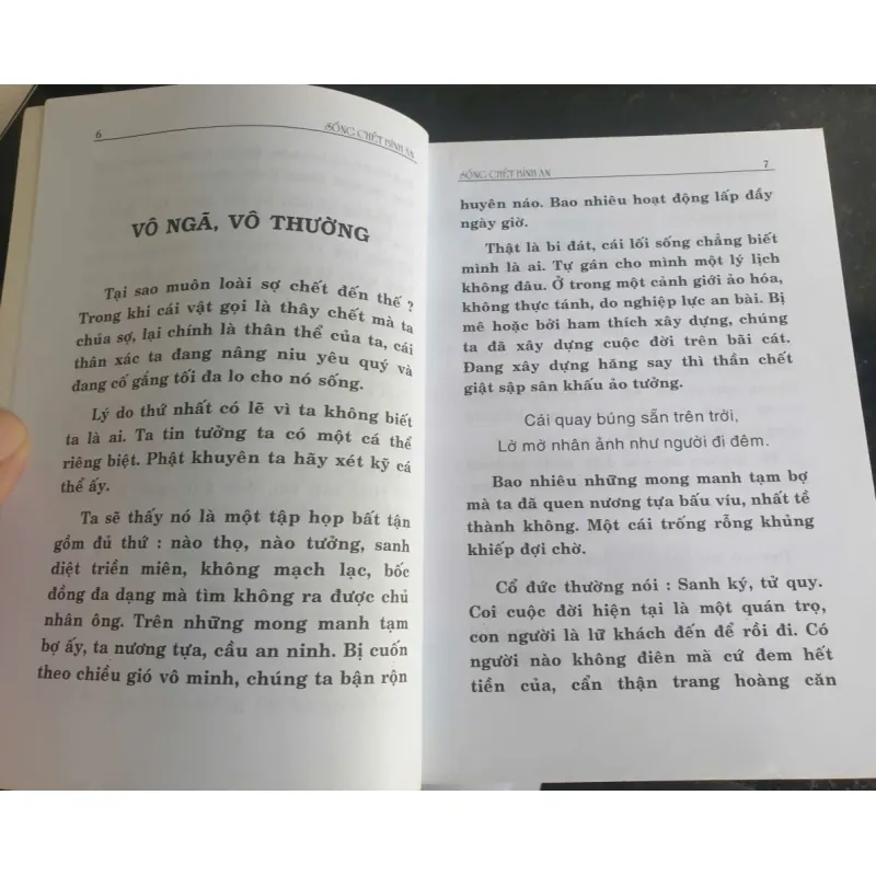 Sống Chết Bình An - Tỳ kheo ni Hải Triều Âm 697560