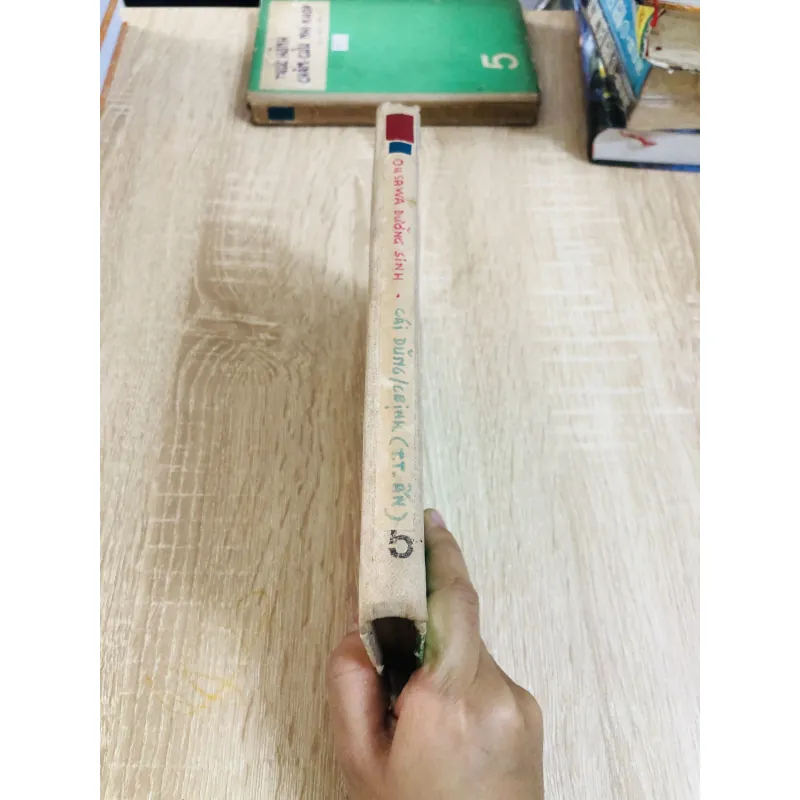 2 sách  xưa – đóng chung bìa cứng 925816