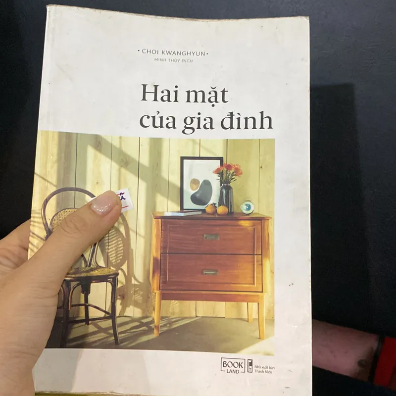 Hai mặt gia đình  696910