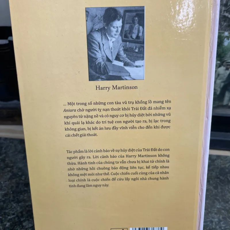 Aniara về con người, thời gian và không gian Harry Martinson BÌA CỨNG 752512