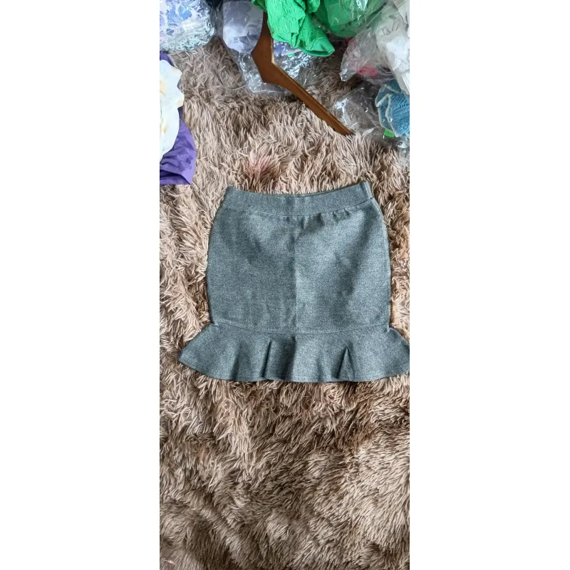 Chân váy size M 972802