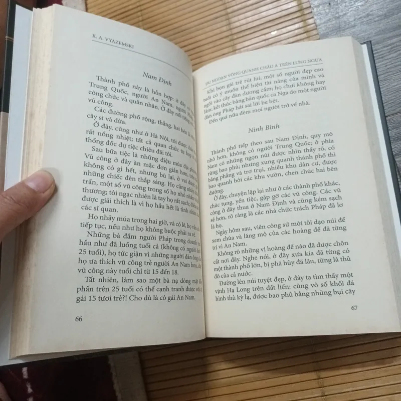 Du Ngoạn Vòng Quanh Châu Á Trên Lưng Ngựa - K.A.Viazemski 715544